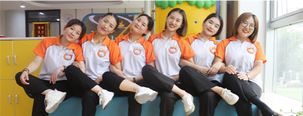 龅牙兔儿童情商乐园加盟